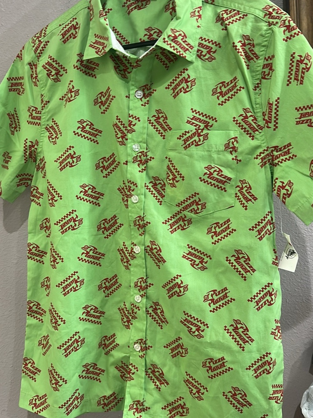 Disney Pizza Planet Print Button-Up Shirt - Green & Red
